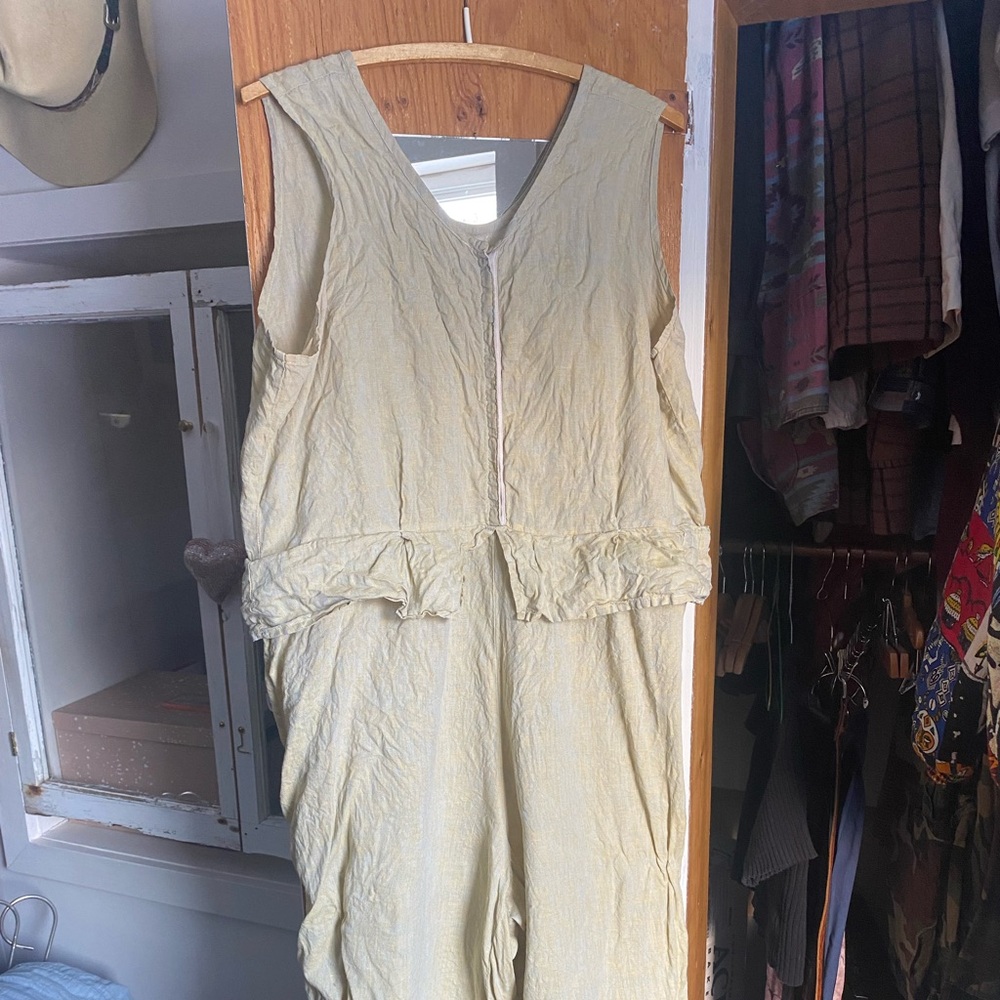 Vintage Flax Linen Jumpsuit Snaps Large Yellow oversized Ruffle Wide Leg Sage - Picture 1 of 6